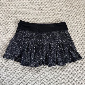 Lululemon Pace Rival Mid-Rise Skirt